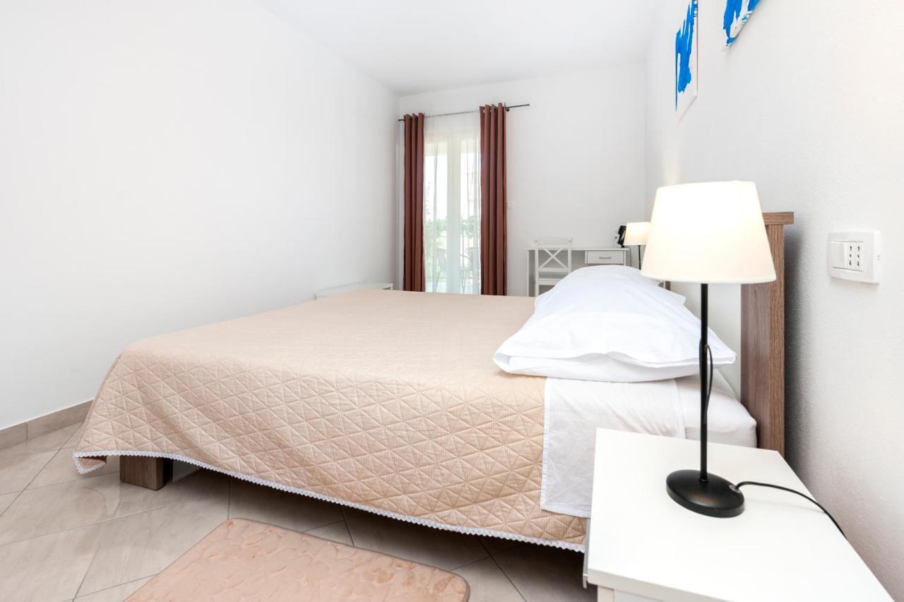 Apartments Vinko Rovinj Buitenkant foto