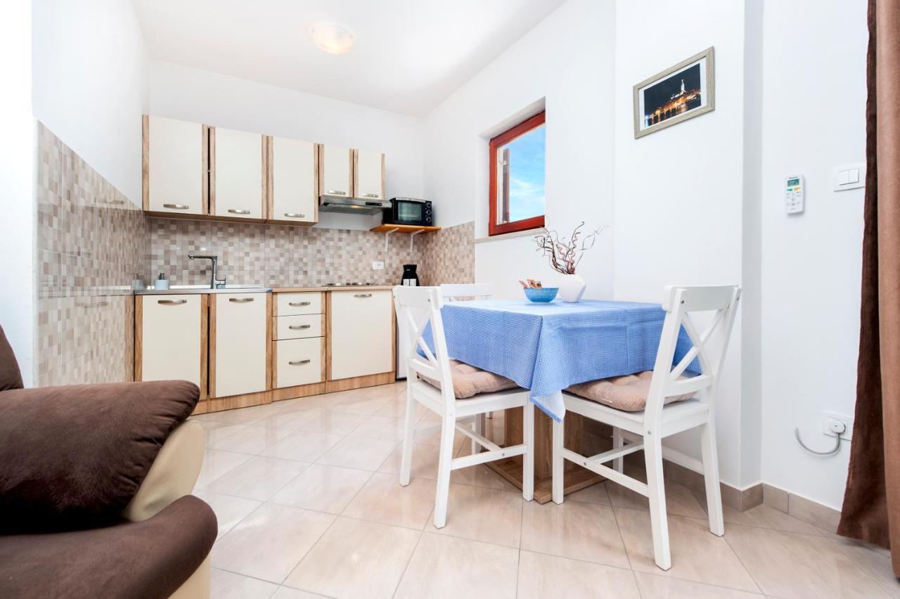 Apartments Vinko Rovinj Buitenkant foto